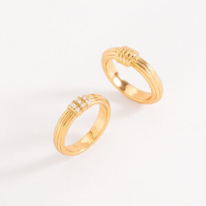 Anillos de mujer baño de oro con y sin cristales
