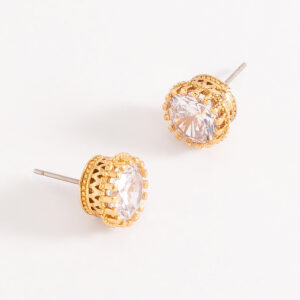 Aretes de botón con diamonice y baño de oro.