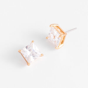 Aretes de poste con diamonice y baño de oro