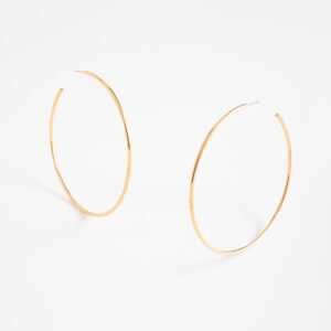 Aretes arracadas grandes bañados en oro.
