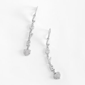 Aretes largos love corazón en platino con cristales