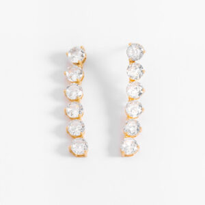 Aretes largos con diamonice en cristal y baño de oro