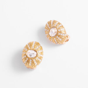 Aretes tipo clip con baño de oro y cristales