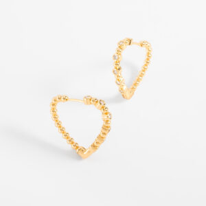 Aretes arracadas de corazón con baño de oro y diamonice.