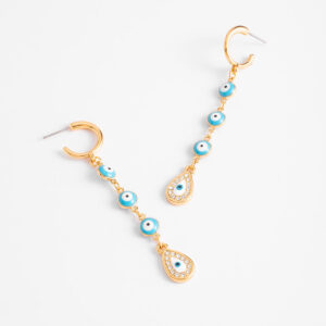 Aretes largos de ojo turco con baño de oro y cristales.