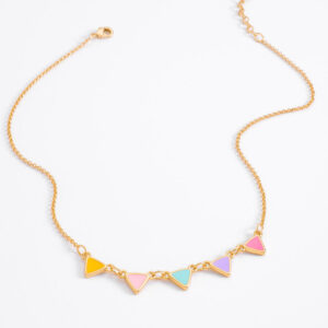 Collar en oro 18k con triángulos elegantes