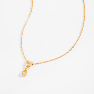 Collar con dije de corazón y piedra cristal para niña