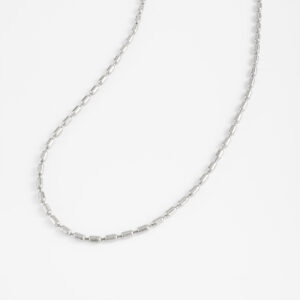 Collar de cadena con baño de rodio