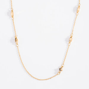 Collar largo en baño de oro con extensión elegante